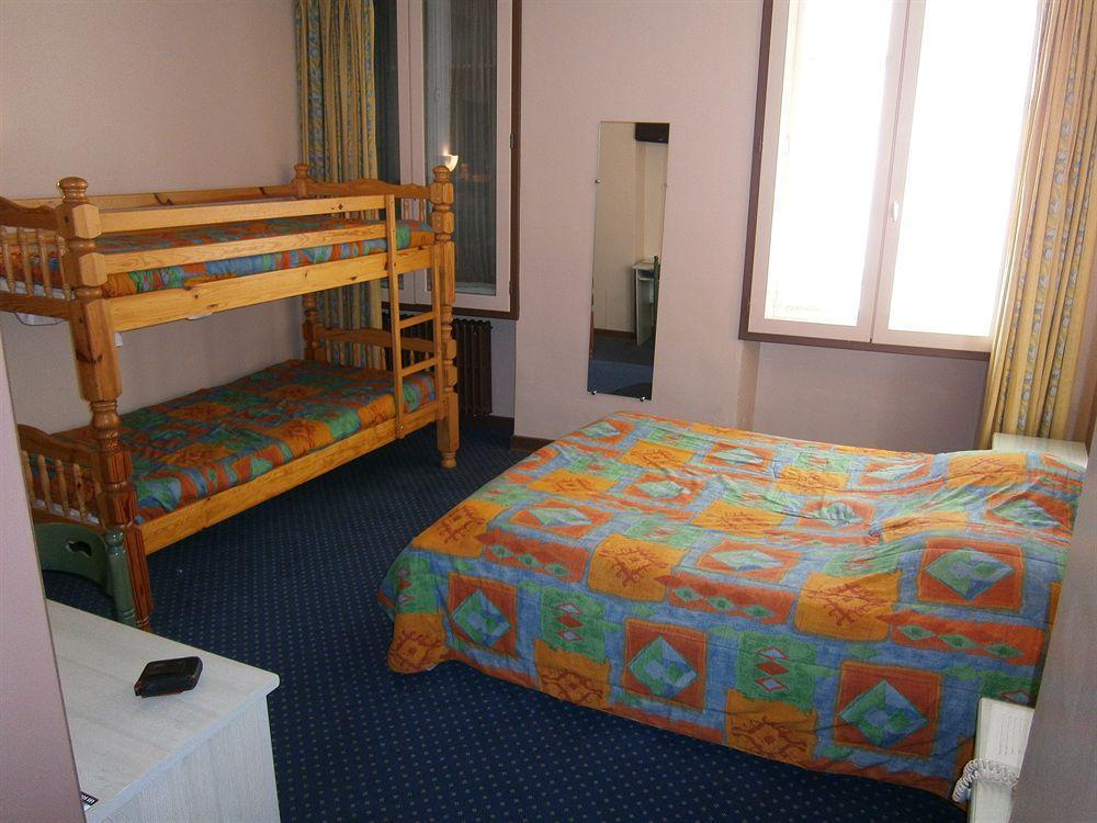 Logis Hotel Saint Jacques Valence  Eksteriør billede
