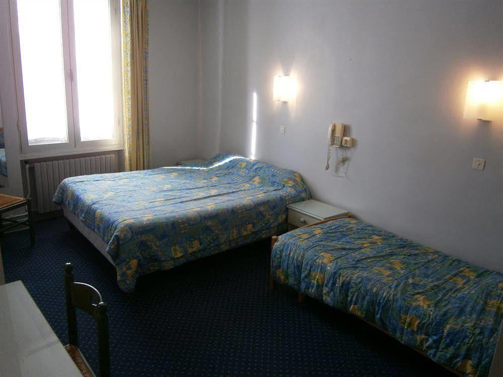 Logis Hotel Saint Jacques Valence  Eksteriør billede