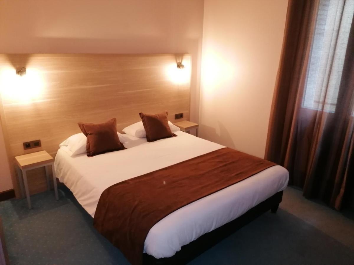 Logis Hotel Saint Jacques Valence  Eksteriør billede